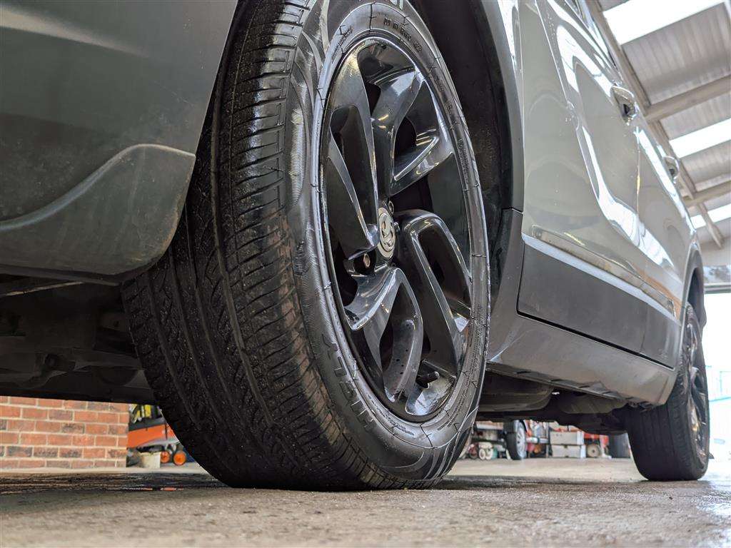 <p>2018 VAUXHALL CROSSLAND X SE NAV ECOTEC</p>