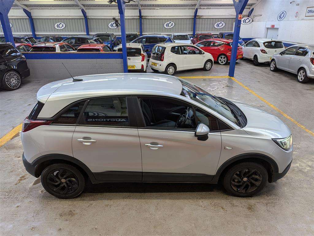 <p>2018 VAUXHALL CROSSLAND X SE NAV ECOTEC</p>