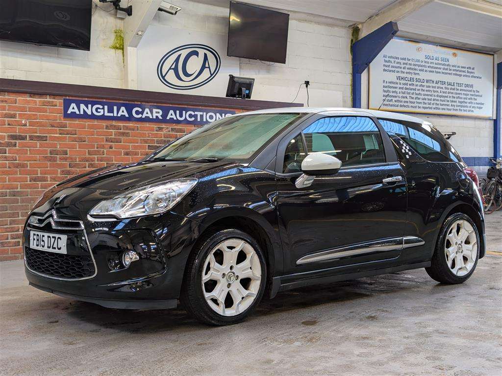 <p>2015 CITROEN DS3 PURETECH DSTYLE ICE S</p>