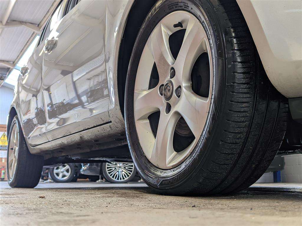 <p>2013 VAUXHALL CORSA SXI AC</p>