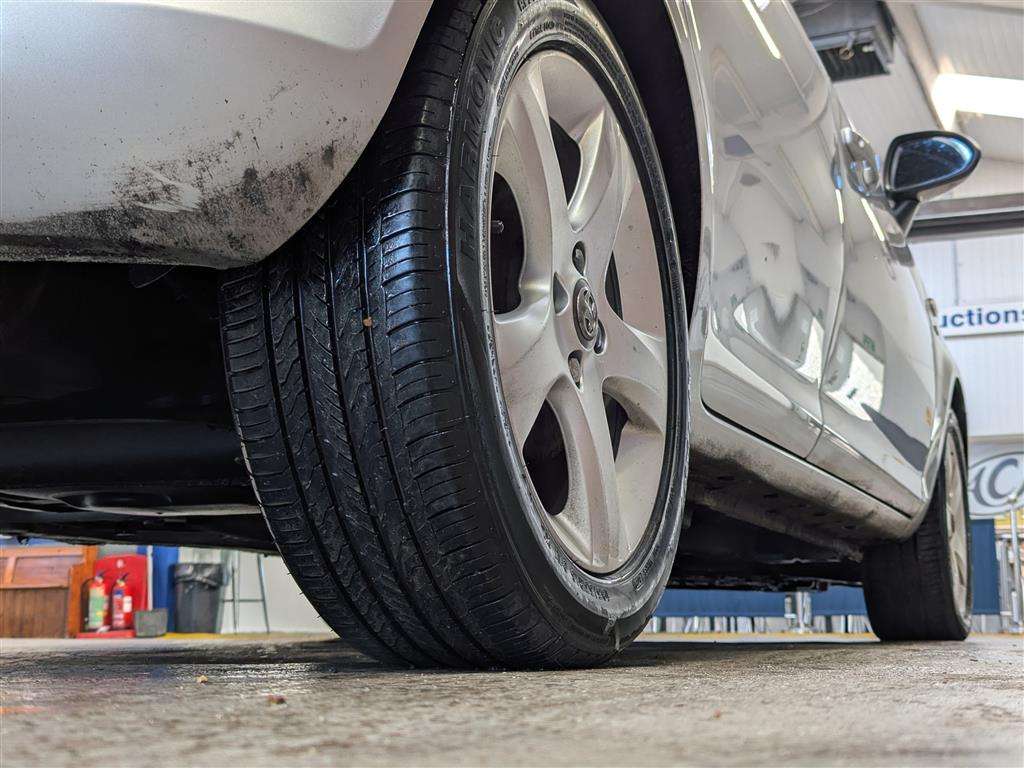 <p>2013 VAUXHALL CORSA SXI AC</p>