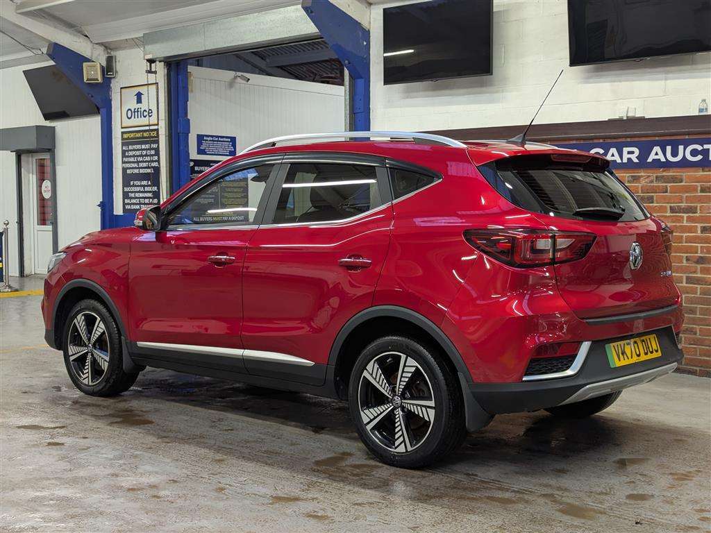 <p>2020 MG ZS EXCLUSIVE EV</p>