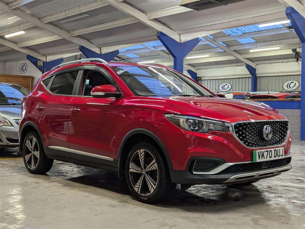 <p>2020 MG ZS EXCLUSIVE EV</p>