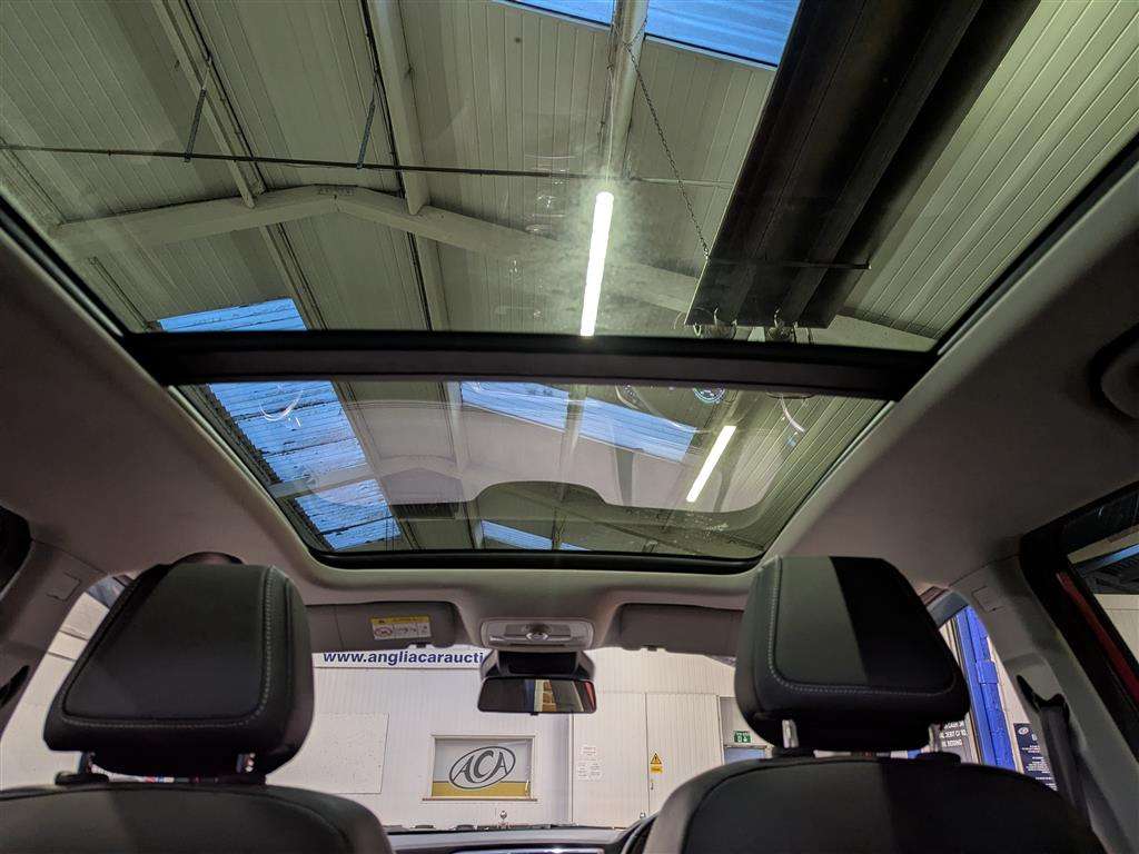 <p>2020 MG ZS EXCLUSIVE EV</p>