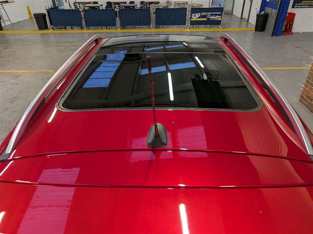 <p>2020 MG ZS EXCLUSIVE EV</p>