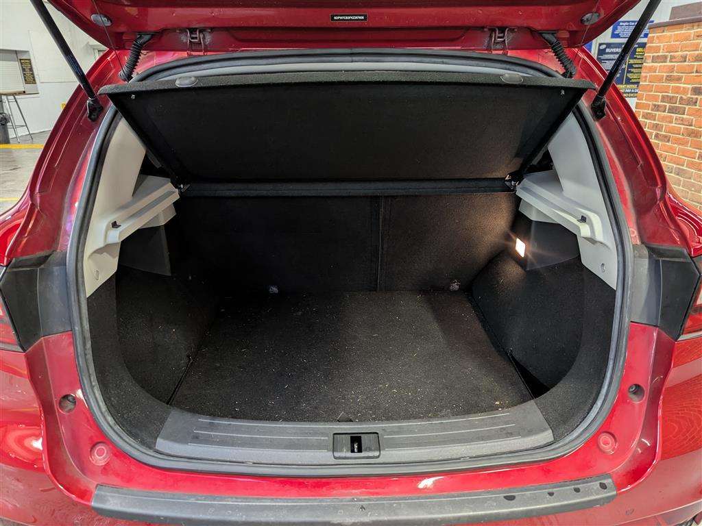 <p>2020 MG ZS EXCLUSIVE EV</p>