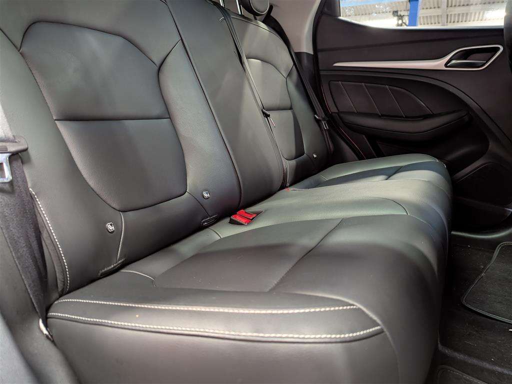 <p>2020 MG ZS EXCLUSIVE EV</p>