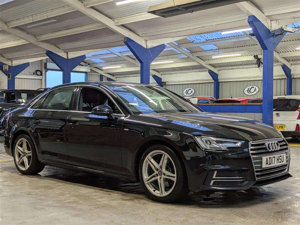 <p>2017 AUDI A4 S LINE TDI S-A</p>