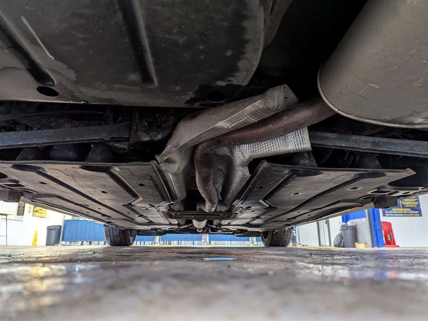 <p>2009 MINI COOPER GRAPHITE</p>