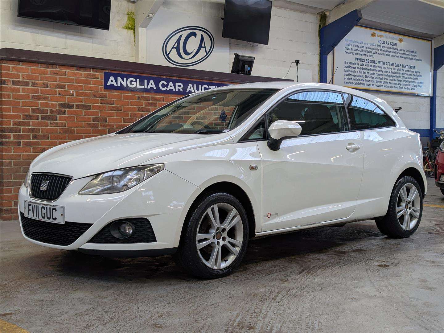 <p>2011 SEAT IBIZA SE COPA</p>