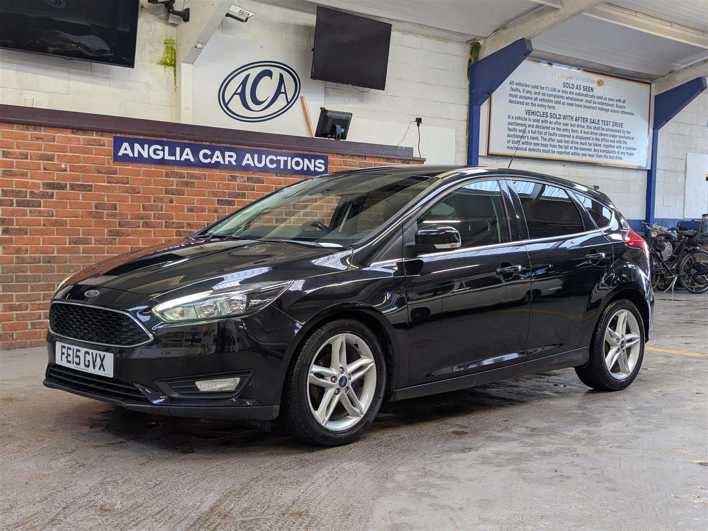 <p>2015 FORD FOCUS ZETEC TDCI</p>