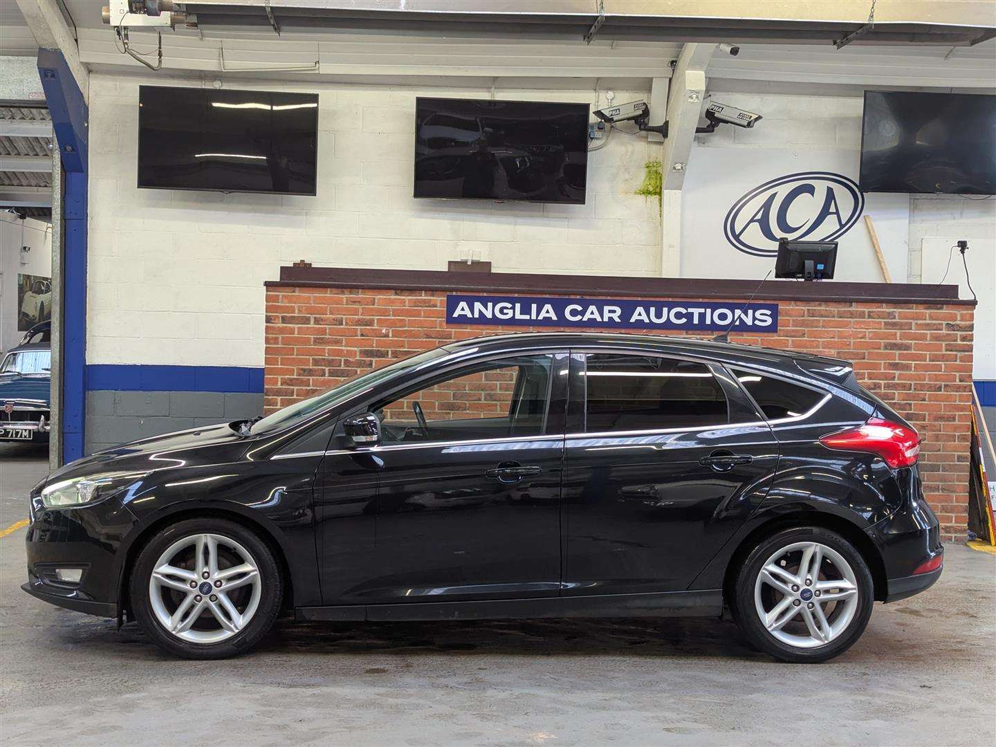 <p>2015 FORD FOCUS ZETEC TDCI</p>