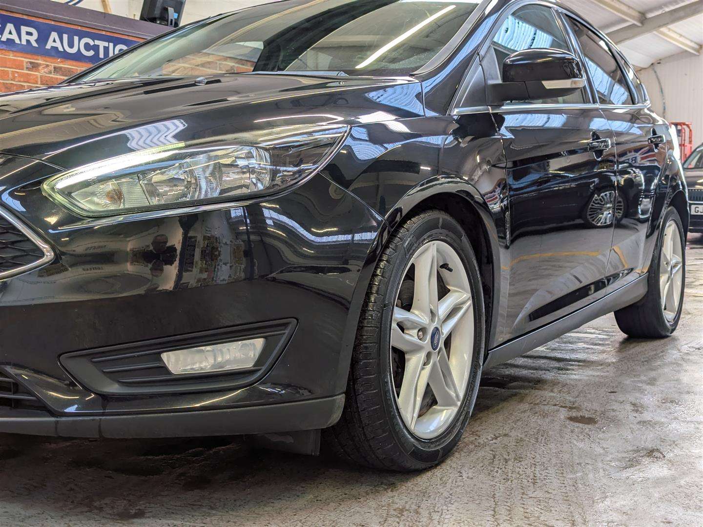 <p>2015 FORD FOCUS ZETEC TDCI</p>