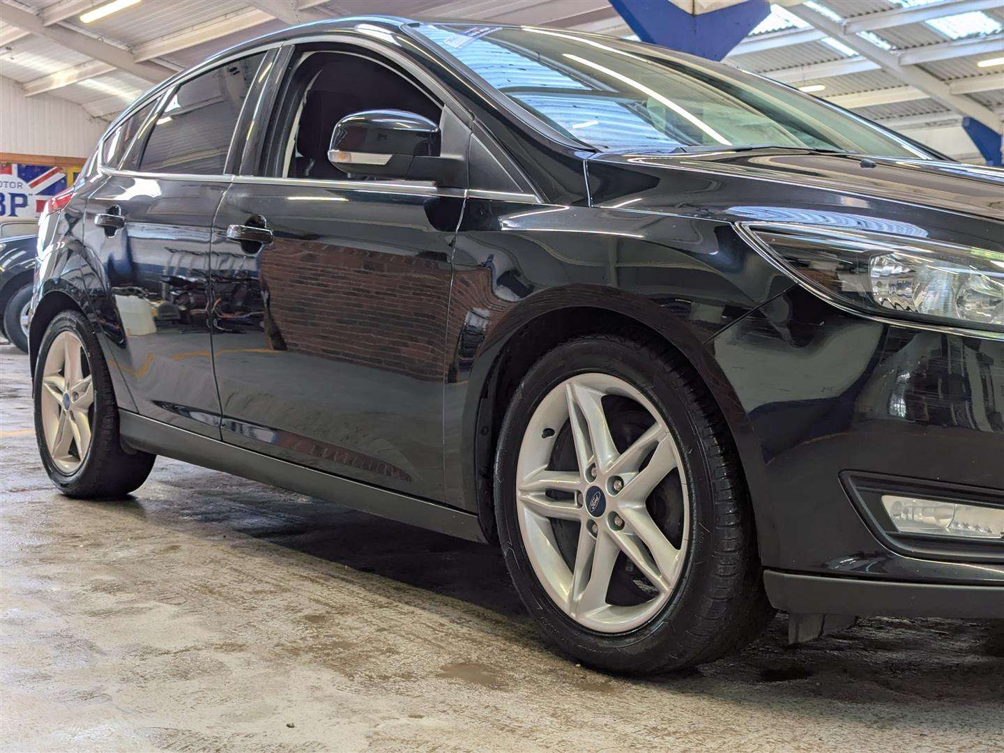 <p>2015 FORD FOCUS ZETEC TDCI</p>