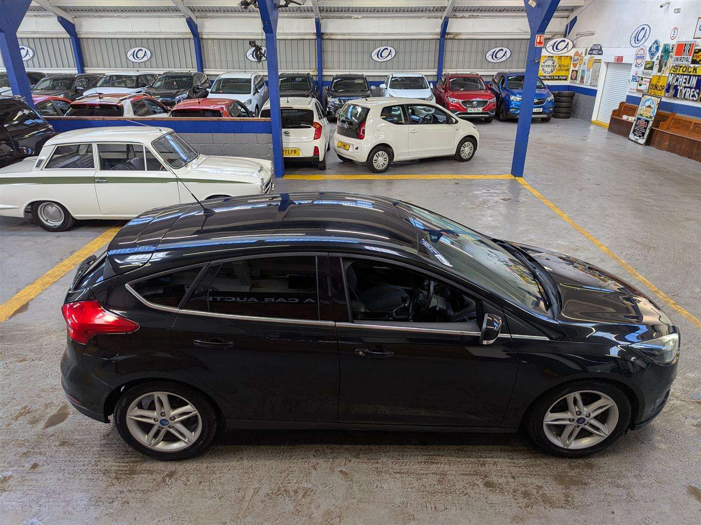 <p>2015 FORD FOCUS ZETEC TDCI</p>