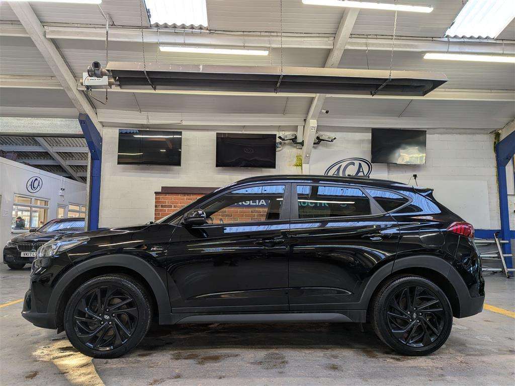 <p>2020 HYUNDAI TUCSON N LNE 48V MHEV CRD</p>