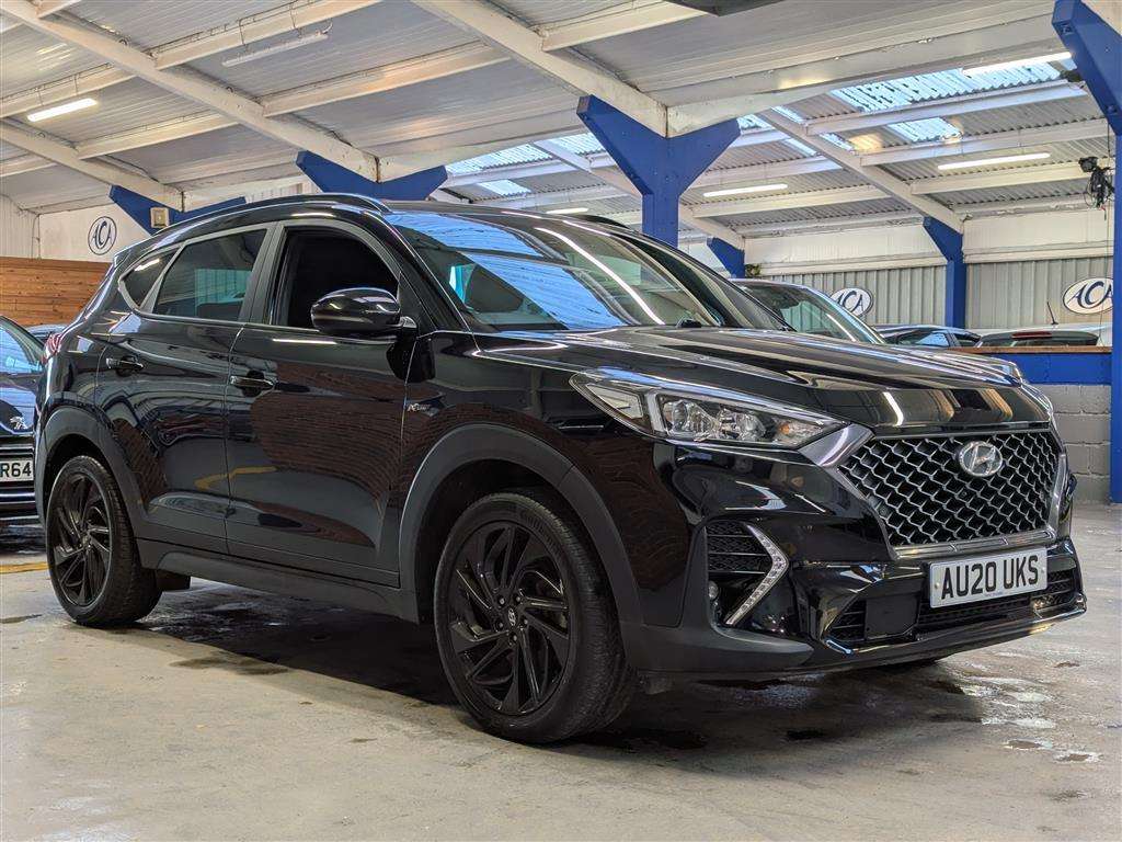 <p>2020 HYUNDAI TUCSON N LNE 48V MHEV CRD</p>
