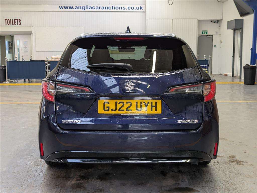 <p>2022 SUZUKI SWACE SZ-T HEV CVT</p>