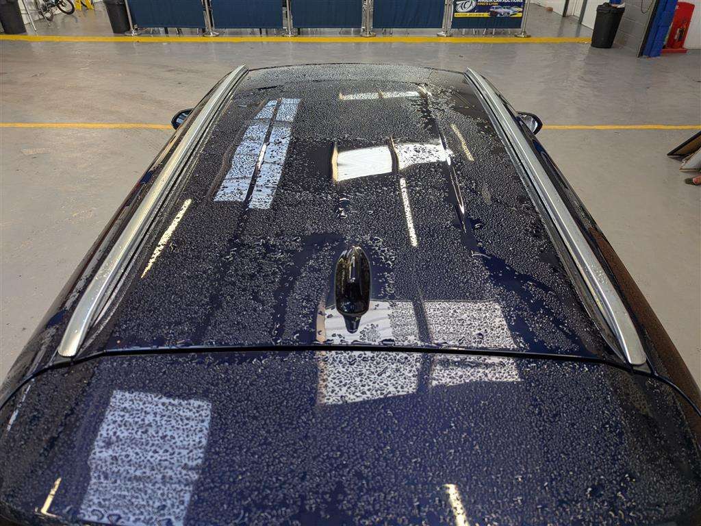 <p>2022 SUZUKI SWACE SZ-T HEV CVT</p>