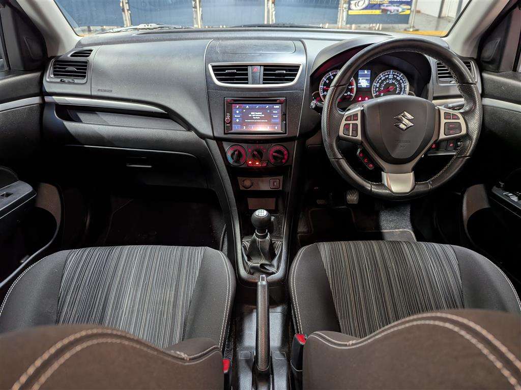 <p>2016 SUZUKI SWIFT SZ-L</p>