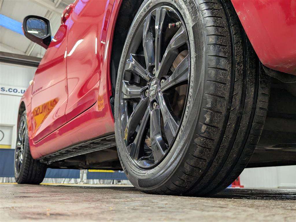 <p>2016 SUZUKI SWIFT SZ-L</p>