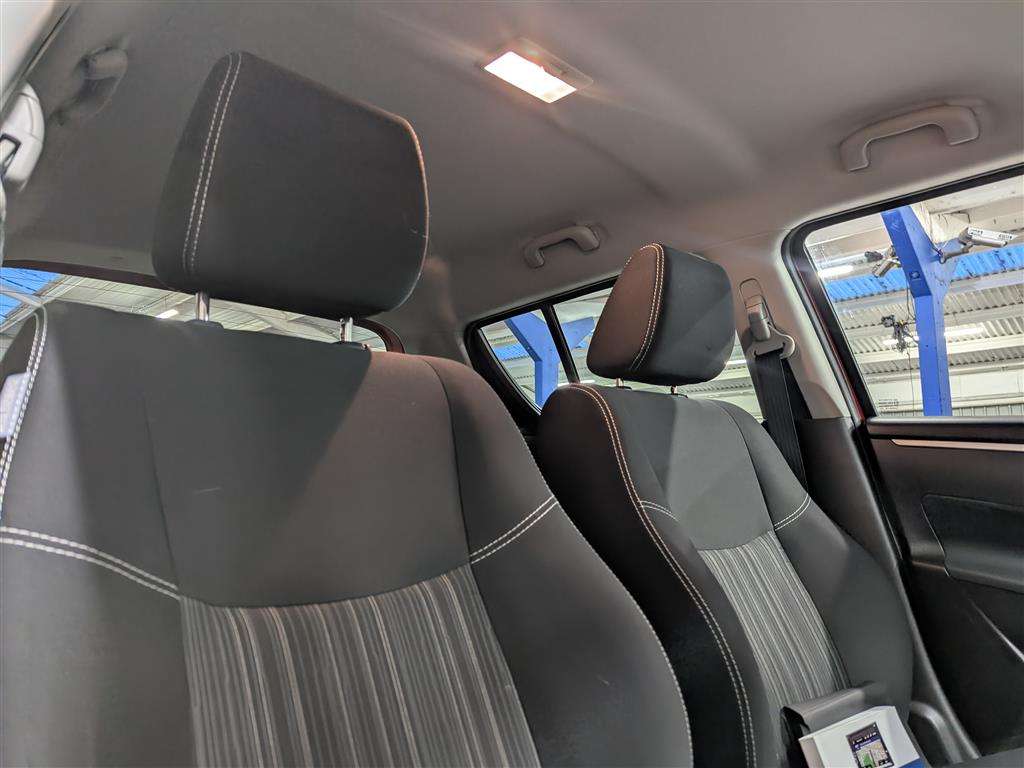 <p>2016 SUZUKI SWIFT SZ-L</p>