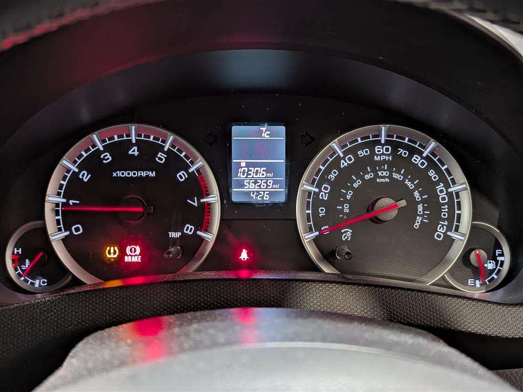 <p>2016 SUZUKI SWIFT SZ-L</p>