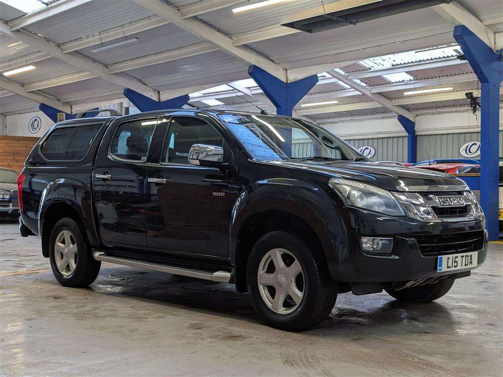 <p>2012 ISUZU D-MAX YUKON D/C INTCOOLER</p>
