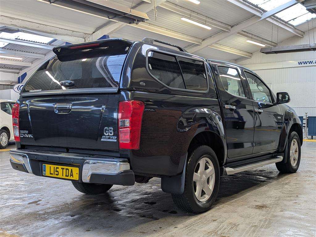 <p>2012 ISUZU D-MAX YUKON D/C INTCOOLER</p>