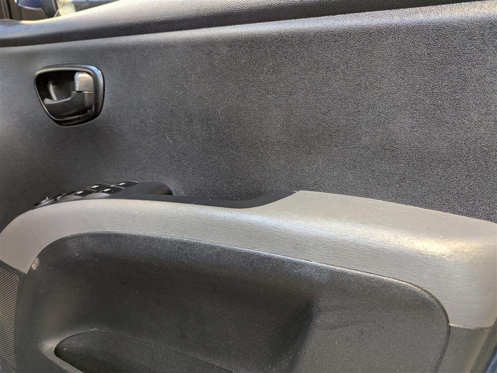 <p>2012 HYUNDAI I10 ACTIVE</p>