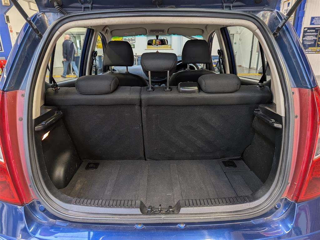 <p>2012 HYUNDAI I10 ACTIVE</p>