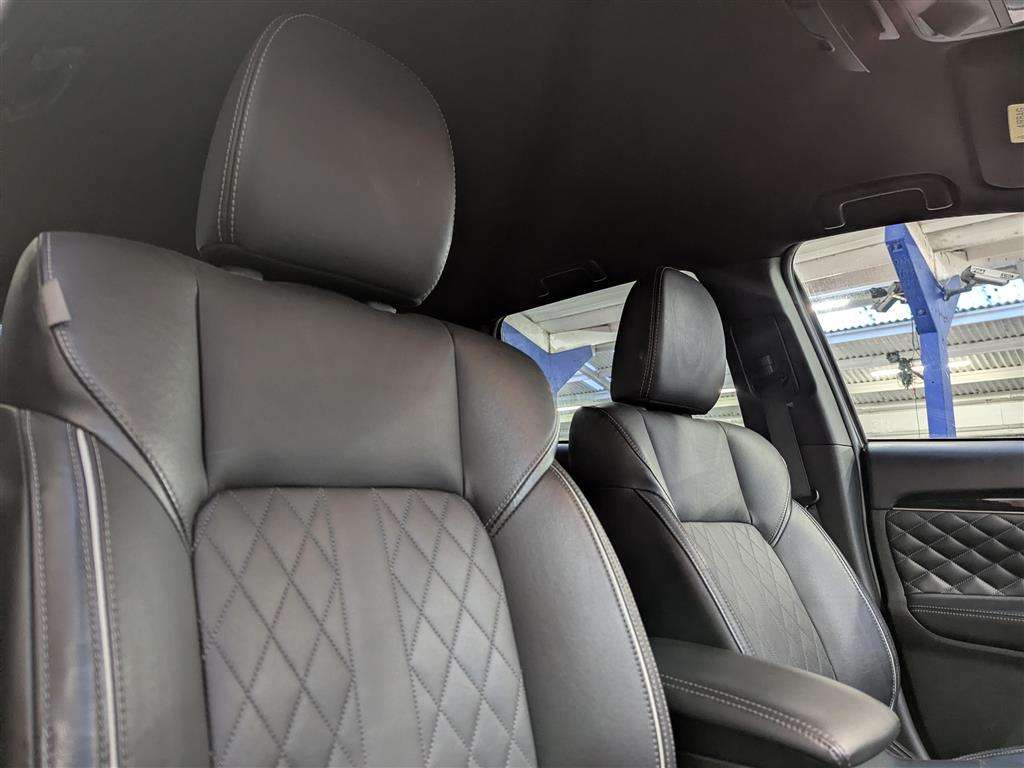 <p>2020 MITSUBISHI OUTLANDER EXCD SAFETY PHE</p>