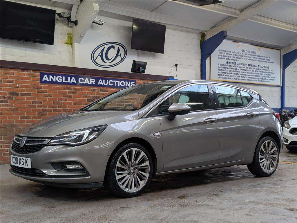 <p>2016 VAUXHALL ASTRA SRI NAV CDTI S/S</p>