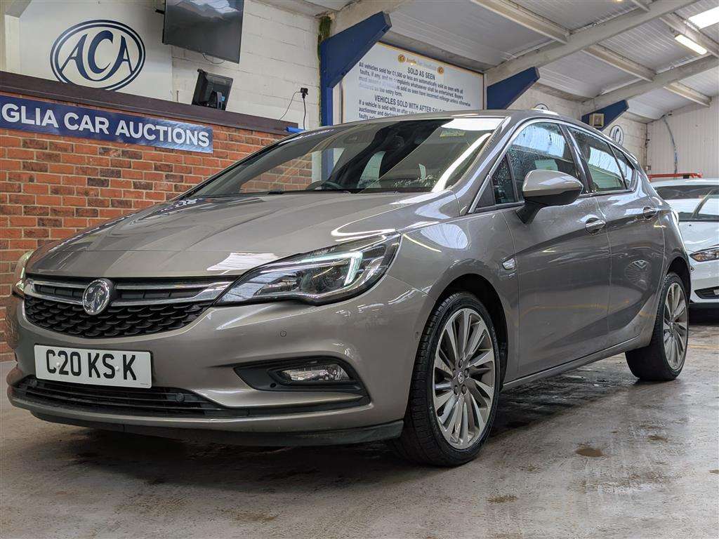 <p>2016 VAUXHALL ASTRA SRI NAV CDTI S/S</p>