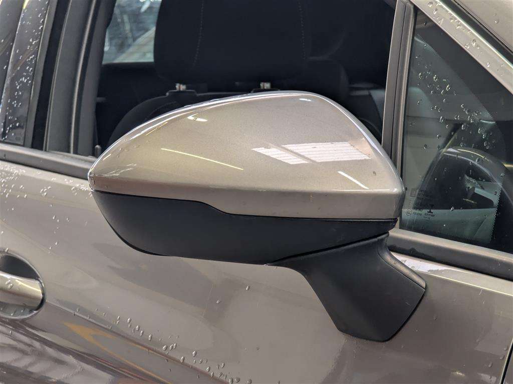 <p>2016 VAUXHALL ASTRA SRI NAV CDTI S/S</p>