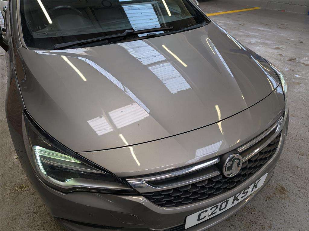 <p>2016 VAUXHALL ASTRA SRI NAV CDTI S/S</p>