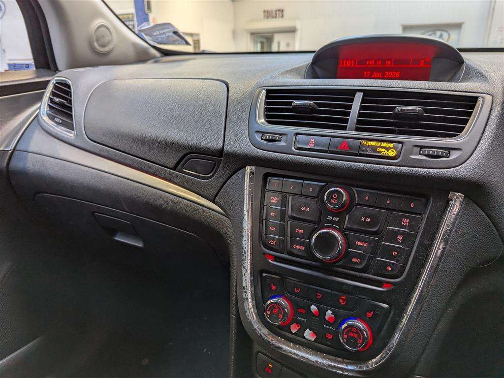 <p>2015 VAUXHALL MOKKA SE TURBO S/S 4X4</p>