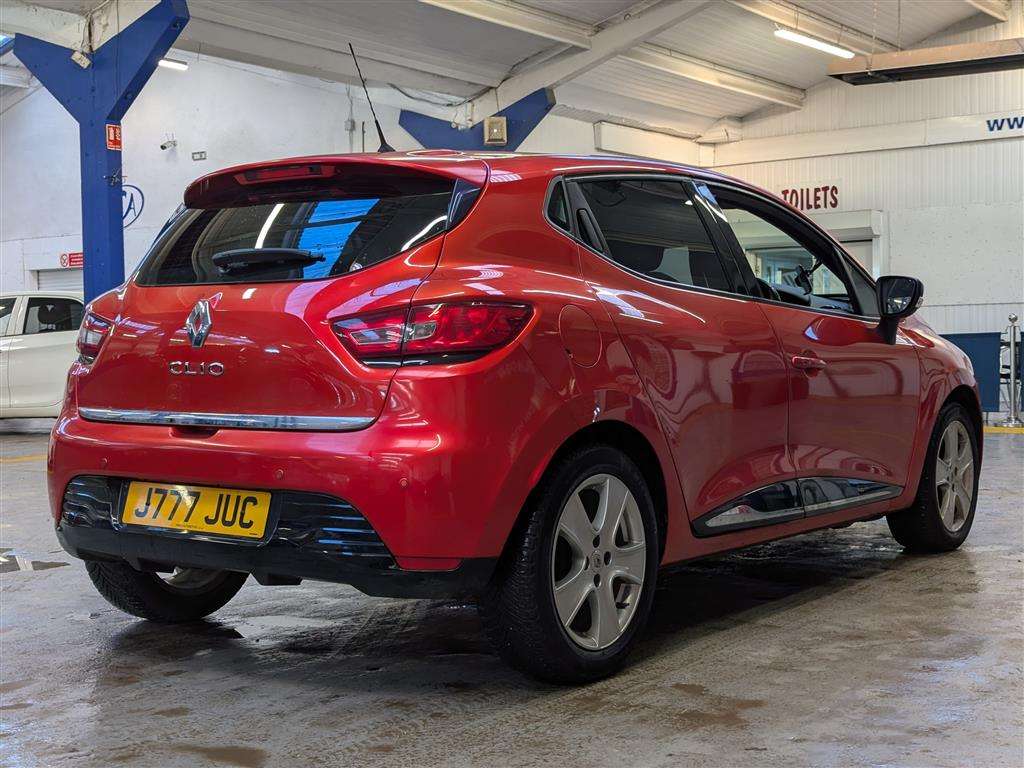 <p>2016 RENAULT CLIO DYNAMIQUE NAV 16V</p>