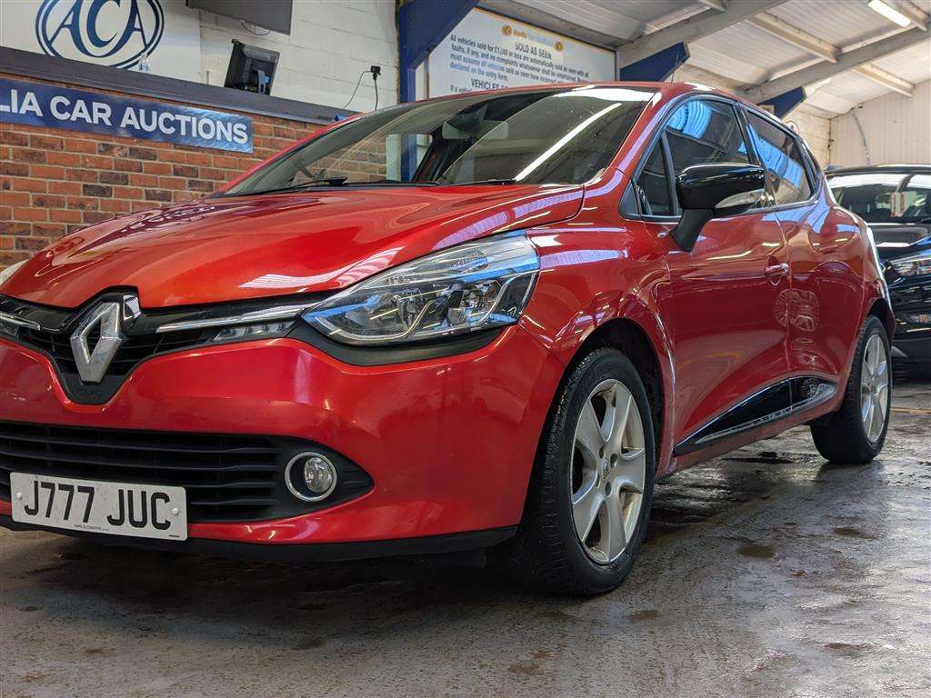 <p>2016 RENAULT CLIO DYNAMIQUE NAV 16V</p>