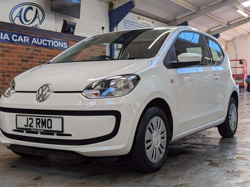 <p>2015 VOLKSWAGEN MOVE UP</p>