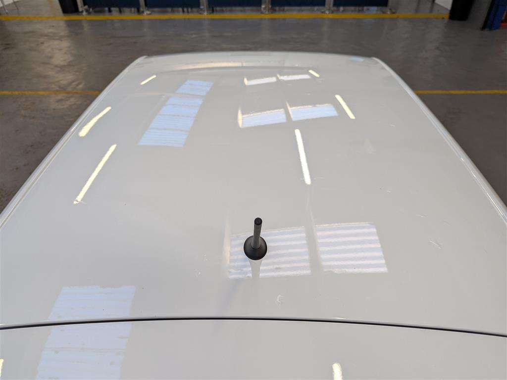 <p>2015 VOLKSWAGEN MOVE UP</p>