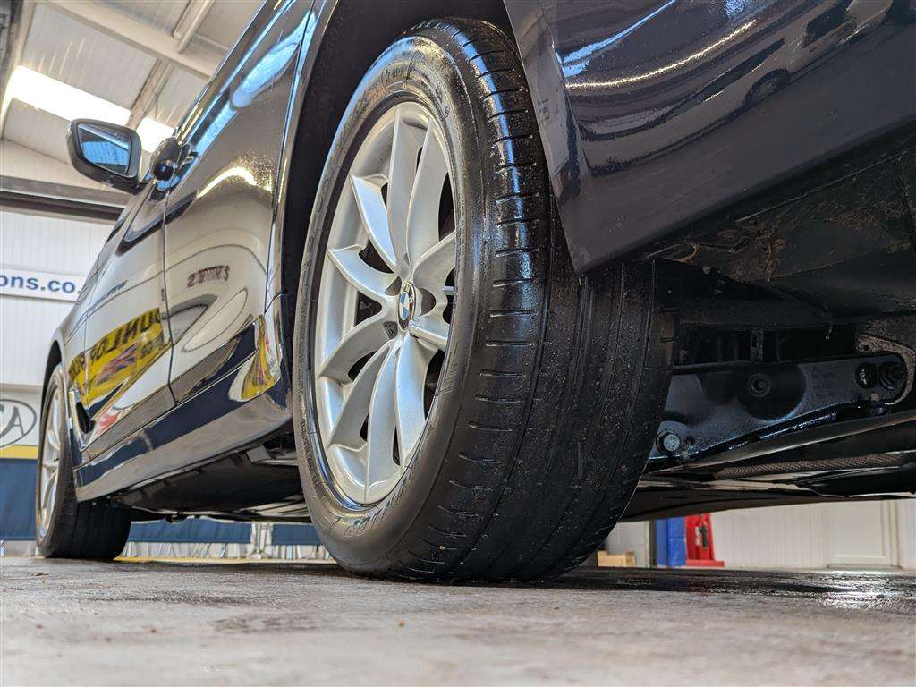 <p>2018 BMW 520D SE AUTO</p>