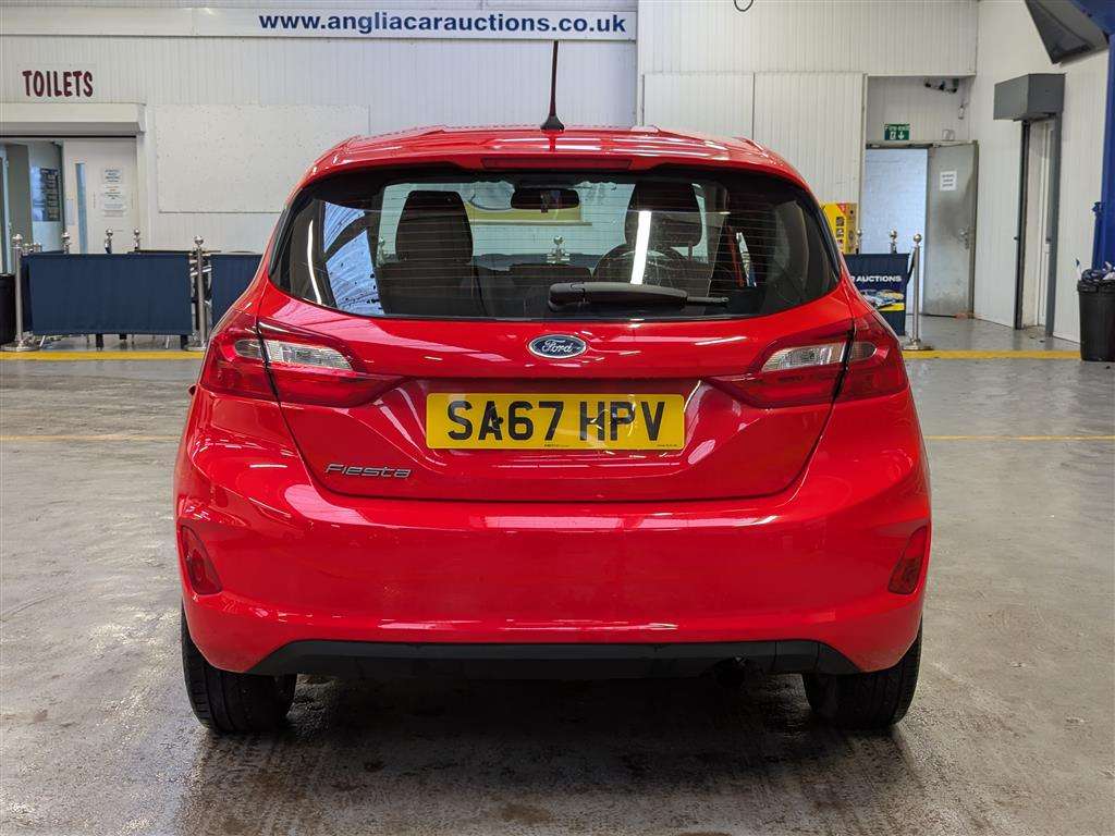 <p>2017 FORD FIESTA ZETEC</p>