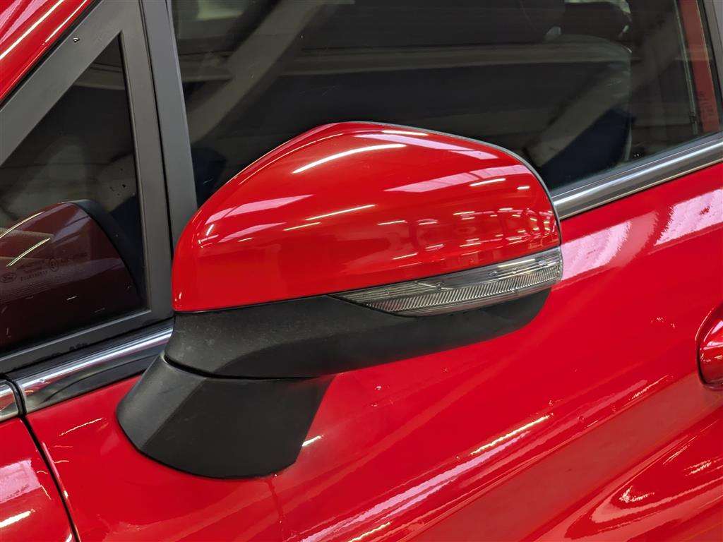 <p>2017 FORD FIESTA ZETEC</p>