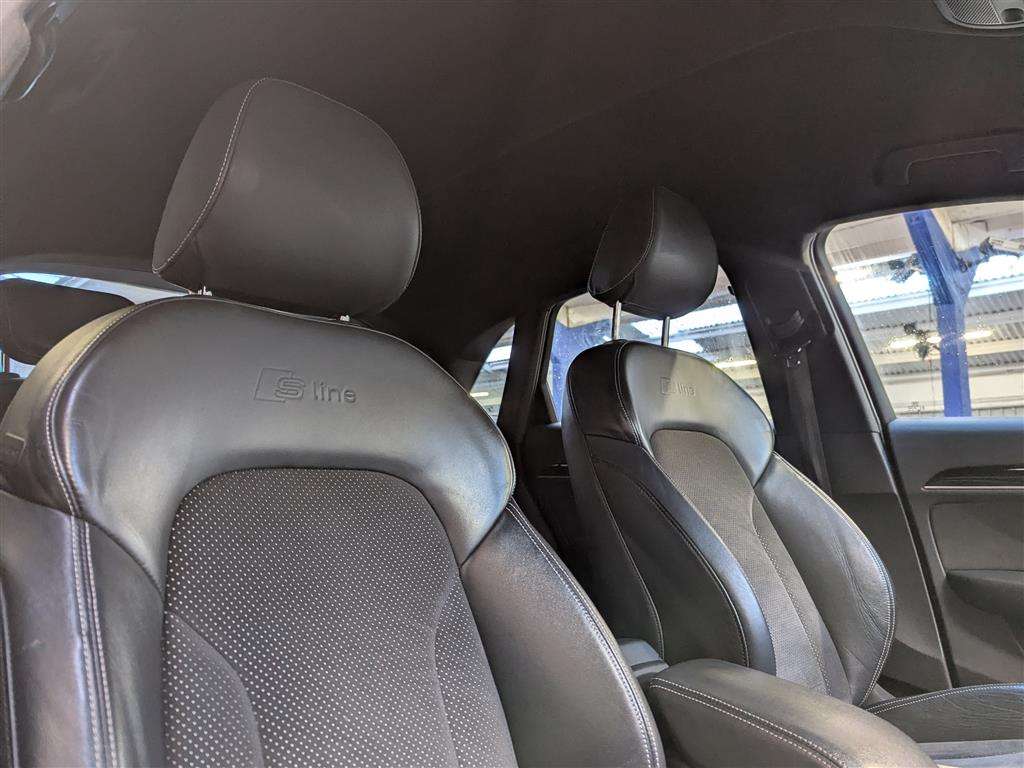 <p>2017 AUDI Q3 S LINE BLACK ED TDI QU</p>