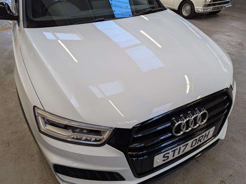 <p>2017 AUDI Q3 S LINE BLACK ED TDI QU</p>