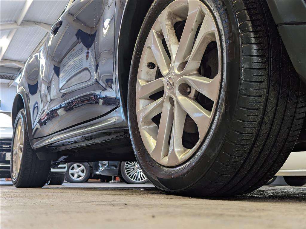 <p>2016 NISSAN JUKE ACENTA DIG-T</p>