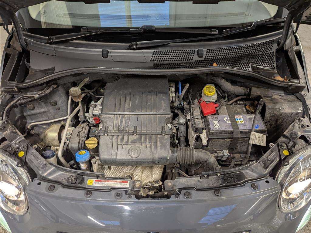 <p>2018 FIAT 500 MIRROR</p>