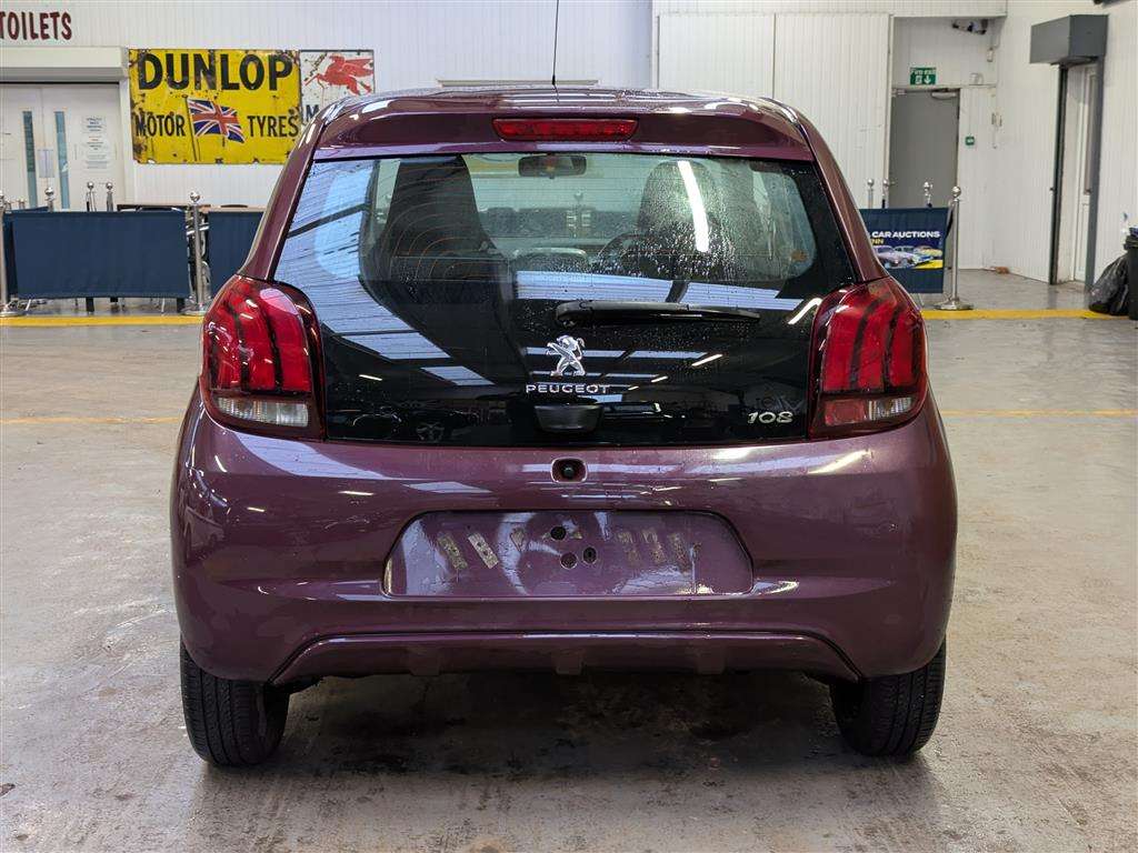 <p>2015 PEUGEOT 108 ACTIVE S-A</p>