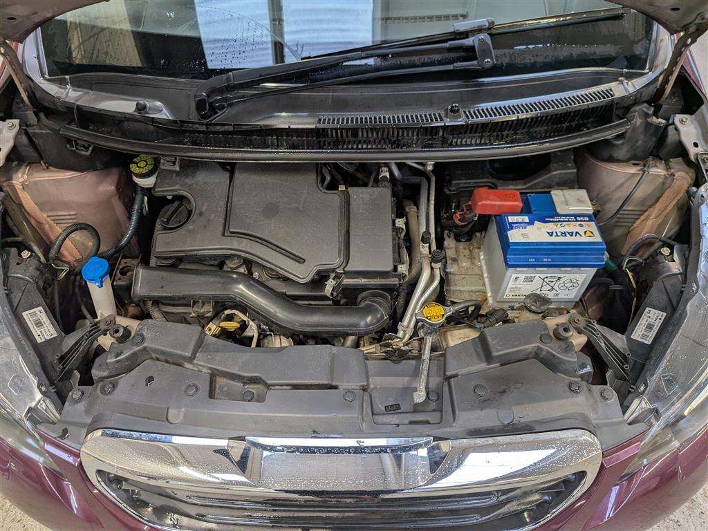 <p>2015 PEUGEOT 108 ACTIVE S-A</p>